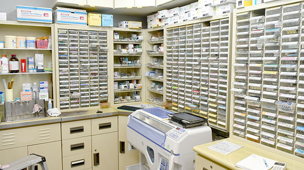 正木調剤薬局の調剤室
