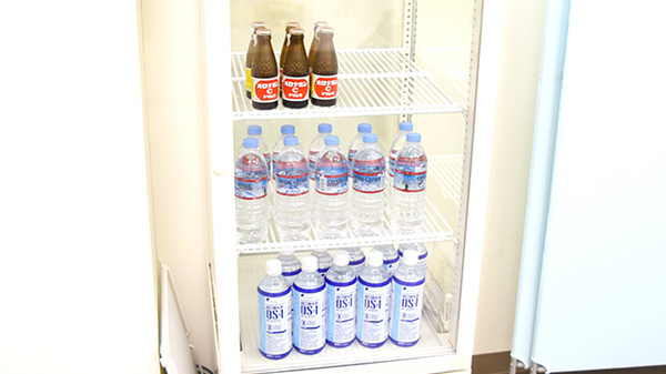 アロハ薬局の飲食物