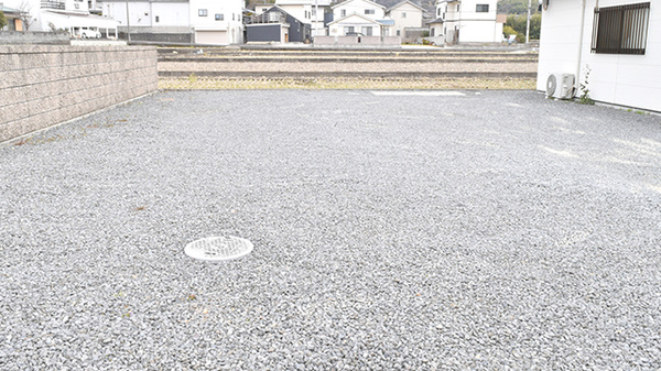 京町薬局　川津店の駐車場