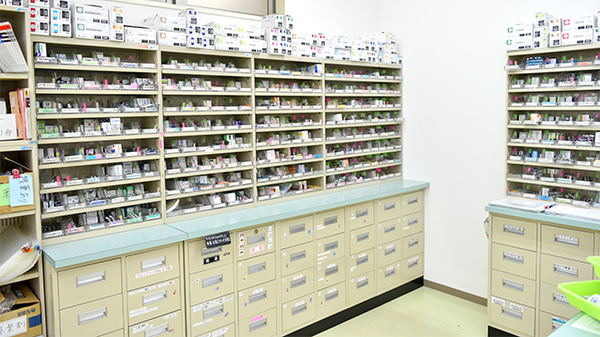 くま薬局　三木店の調剤室