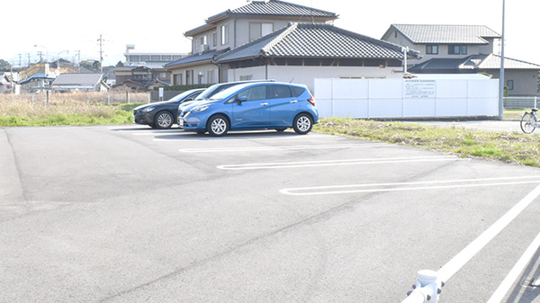 もみの木薬局　滝宮店の駐車場