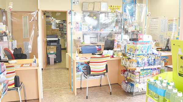 スター薬局四條店の受付/カウンター