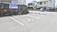 そうごう薬局 松山山越店の駐車場