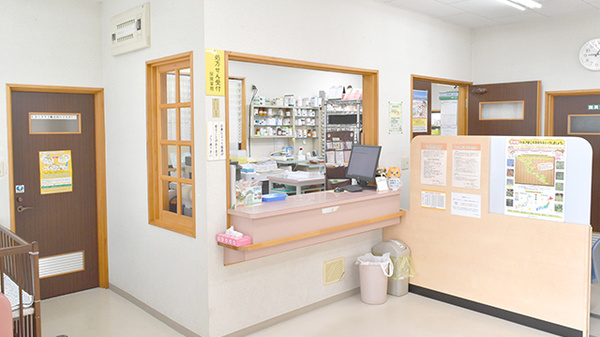 てぃーだ薬局安城寺店の受付/カウンター