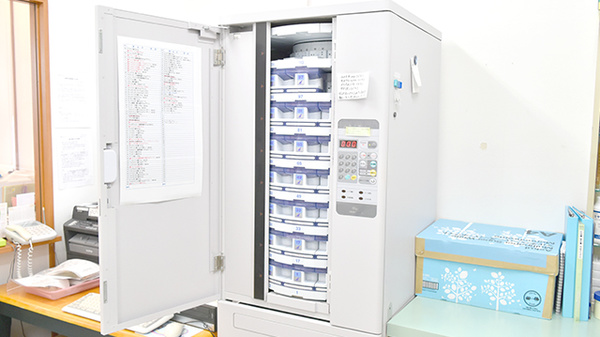 よつば薬局駅前西通店の調剤器具