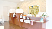よつば薬局東若宮店の受付/カウンター