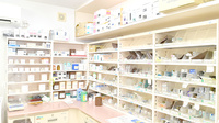 よつば薬局東若宮店の薬棚