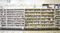 アルファ調剤薬局横河原店の薬棚