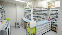 虹の森薬局の調剤室