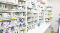 土佐道路薬局の薬棚