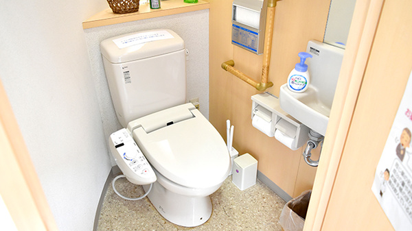 ブルークロス江ノ口薬局のお手洗い