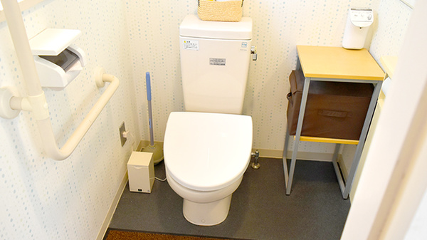 うしおえ薬局のお手洗い