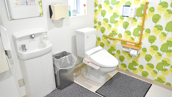 うぐるす薬局のお手洗い