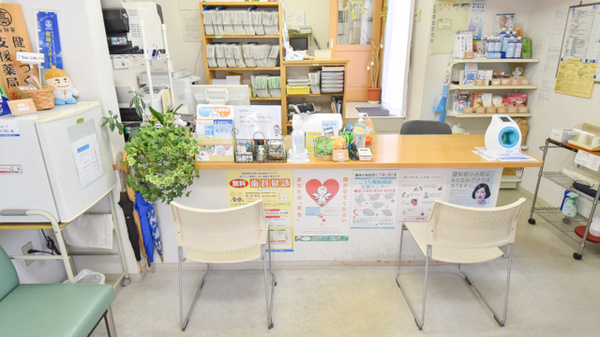 新田町うさぎ薬局の受付/カウンター