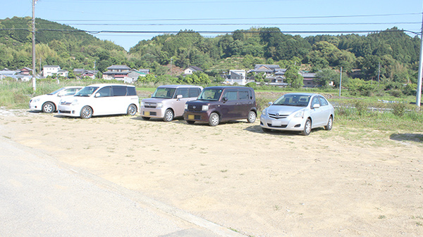 四国調剤山北薬局の駐車場