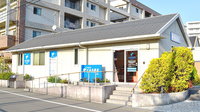 イルカ薬局諸岡店の外観