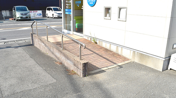 イルカ薬局新宮店のバリアフリー設備