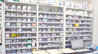 薬親会薬局別府店の薬棚