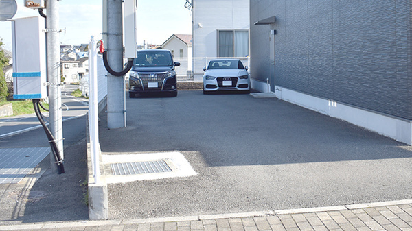 野間薬局　星見ヶ丘店の駐車場