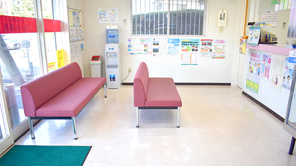 ハート薬局の待合スペース