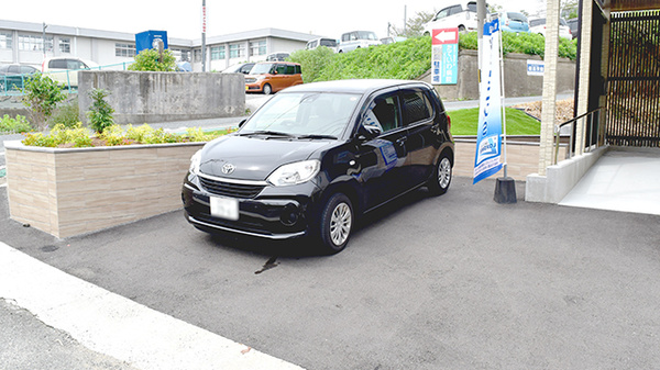 スマイル薬局立岩店の駐車場