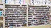 石橋調剤薬局の薬棚
