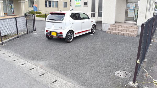 グリーン薬局下南部店の駐車場