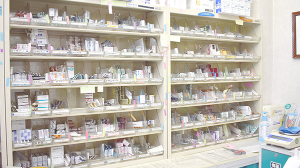 有限会社工藤調剤薬局第三の薬棚