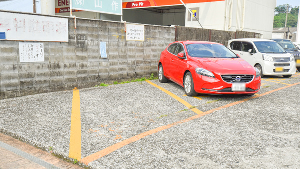 駅前調剤薬局の駐車場