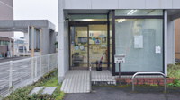 愛健調剤薬局の入口
