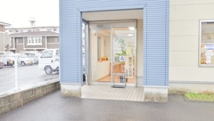 マリーンフェニックス薬局の入口