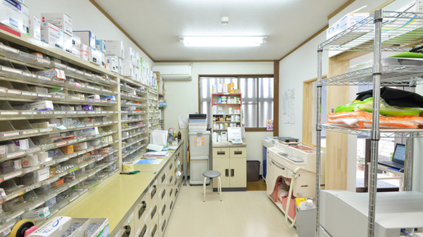 有限会社しらゆり調剤薬局の調剤室