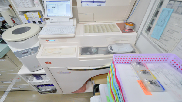 木の葉薬局の調剤器具