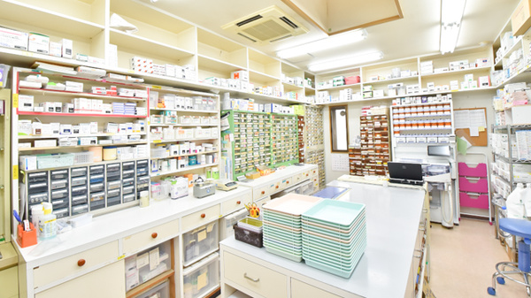 あさひ薬局の調剤室