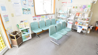 ヘルシー薬局垂水店の待合スペース