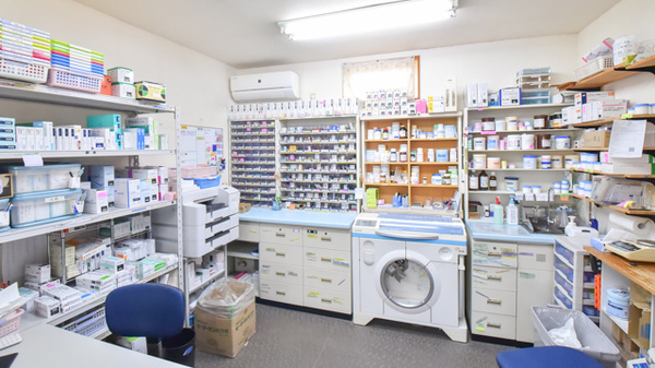 ヘルシー薬局垂水店の調剤室