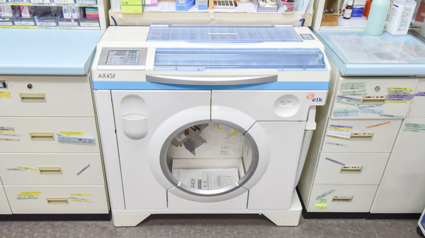 ヘルシー薬局垂水店の調剤器具