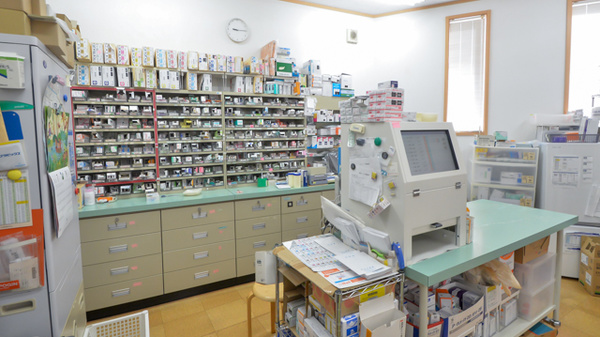 きりん薬局の調剤室