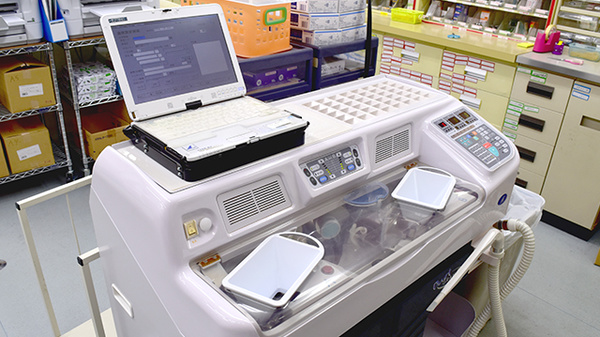 大信薬局　みどりの里店の調剤器具