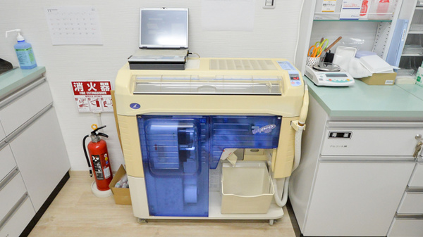 にしあいら薬局の調剤器具