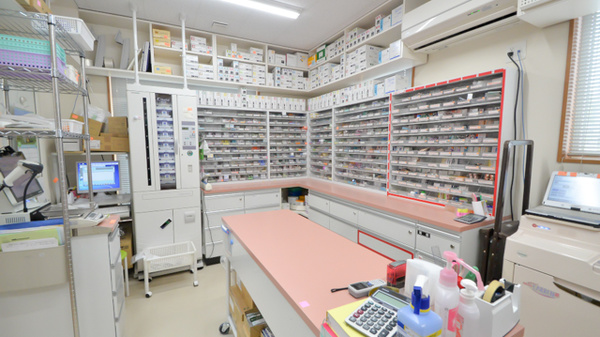 はるかぜ薬局の調剤室