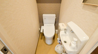 にしせんごく薬局のお手洗い