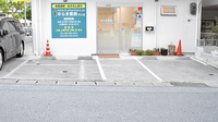 ゆらき薬局天久店の駐車場