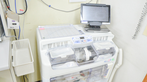 伊差川薬局の調剤器具