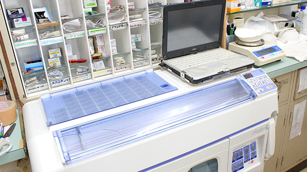 秩父薬剤師会調剤センター日野田薬局の調剤器具