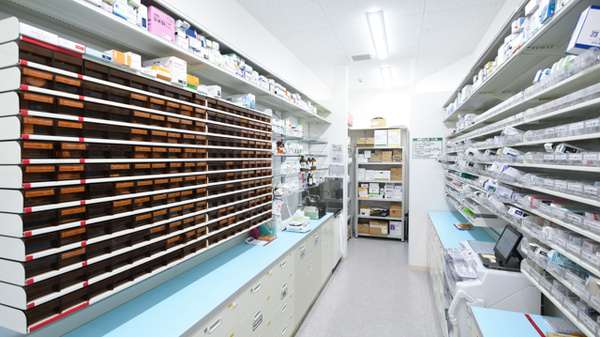 スギ薬局　北山店の調剤室