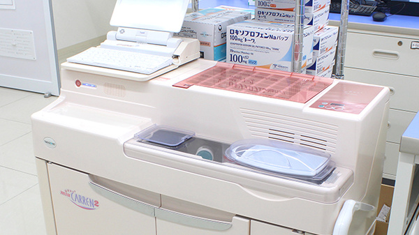 スギ薬局　西新井店の調剤器具