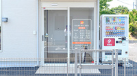 豊田調剤薬局西岡店の入口