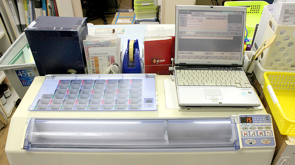 竹内薬局　森下店の調剤器具