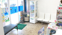 まい薬局 板橋坂下店の待合スペース